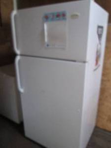 Frigidaire Full Sized Refrigerator...