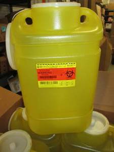 Case of 8 BD� Chemotherapy sharps ...
