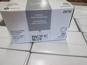 Case of Pacific Blue Dry Wipe, Whit...