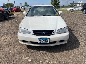 lot 4 image: 2000 Acura TL