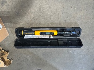 Gearwrench12 in. Drive 120XP 50-250 ft.lbs. Flex-Head Electronic Torque Wrench with Angle not used