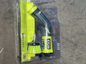 4-Volt Cordless Compact Scrubber