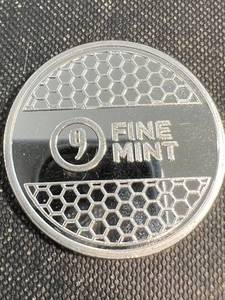 lot 24 image: 1 TROY OZ .999 FINE SILVER 9 FINE MINT ROUND