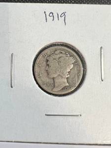 lot 35 image: 3 US MERCURY DIMES 1919 1920 1920-D