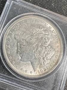 lot 48 image: 2 MORGAN SILVER DOLLARS 1921 P-D