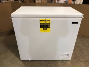 lot 5 image: Magic Chef 7.0 cu. ft. Chest Freezer in White  Customer Returns See Pictures