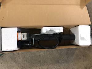 lot 40 image: Buyers Products Company  3,500 lbs. Capacity 12-Volt DC Electric Trailer Jack  Customer Returns See Pictures