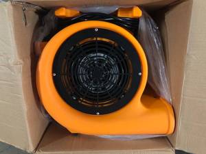 lot 42 image: 1 HP 11 in. 3 Speed Blower Fan Air Mover in Orange Customer Returns See Pictures