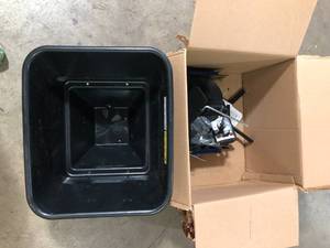 Cub Cadet Original Equipment FastAttach Electric Rear Spreader for XT1 and XT2 Lawn Mowers    Customer Returns See Pictures