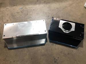 2 Lots of Range Hoods    Customer Returns See Pictures