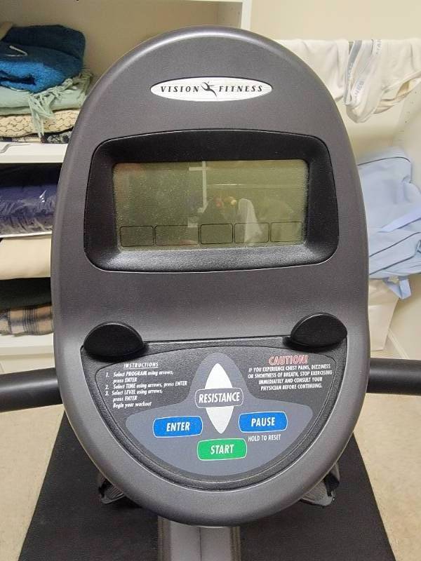 Vision Fitness Recumbent Fitness Bike R1400 Les Tr sors