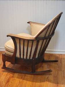 lot 44 image: Vintage George III Primitive Rocker
