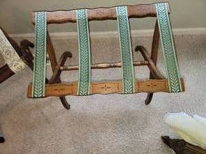 lot 58 image: Vintage Collapsible Luggage Stands