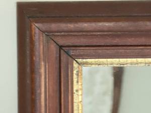 lot 20 image: Fabulous Antique Solid Wood Wall Mirror