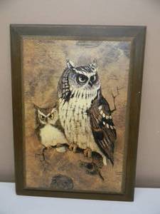 lot 23 image: Vintage Richard Screech Owl Wood Framed Plaque Picture Wall Art - COOL PIECE  - APPROX 16 By 22 - SEE PICTURES