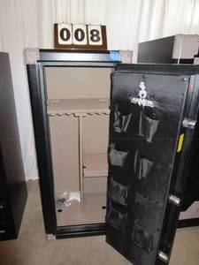 lot 8 image: Armor Titanium 24 Gun Safe