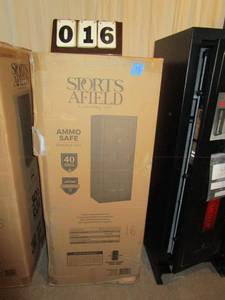 lot 16 image: Sports Afield Ammo Safe