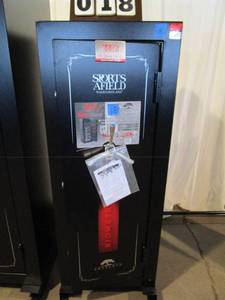 lot 18 image: Sports Afield 24 Gun Safe