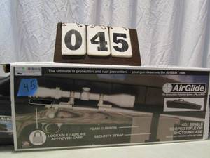 lot 45 image: Air Glide (Plano) 1301 Single Scoped Rifle or Shotgun Case