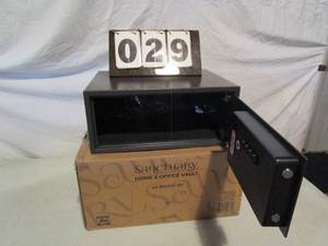 lot 29 image: Sanctuary Home & Office Security Vault