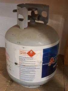 lot 112 image: LP Gas Tank (empty)