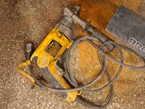 lot 132 image: DeWalt VSR 12 Drill DW235G