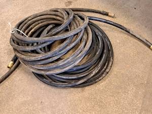 lot 172 image: Lot of (2) Water Hoses
