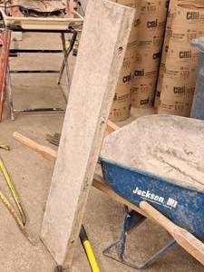 lot 94 image: Wall-Ties & Forms Inc #10 48 Concrete Form