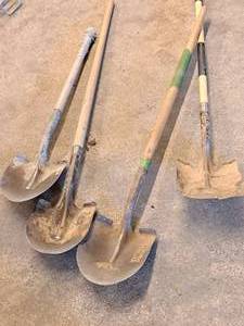 lot 243 image: Concrete Tools - (3) Spades, (1) Flat Shovel