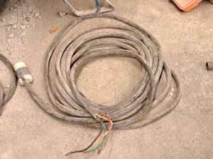 lot 275 image: 220 Volt Extension Cord