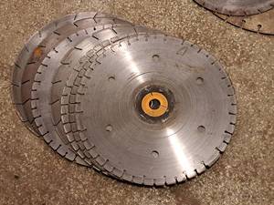 lot 177 image: Lot of (7) 15-14 Assorted Saw Blades (used)