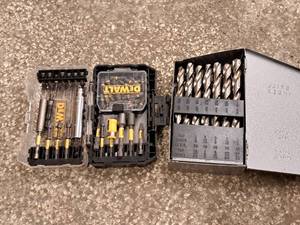 lot 189 image: Drill Index Set 116-12, Driver Bit Set