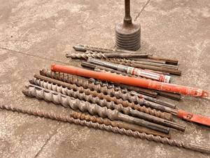 lot 191 image: Lot of (21) 34 Assorted Masonry Bits