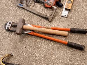 lot 197 image: Lot of (2) Hand Tools - H.K. Porter Power Pivot No. 1 Bolt Cutter, Sledgehammer