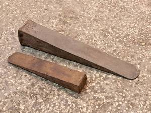 lot 305 image: Lot of (2) Splitting Wedges