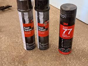lot 325 image: (2) Cans of Foam Sealant, (1) Can of 3M Super 77 Spray Adhesive