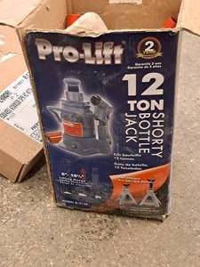 lot 329 image: Pro-Lift 12-Ton Shorty Bottle Jack (New)