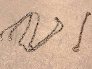 lot 350 image: Lot of (2) Chain with Hook Ends