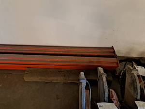 lot 19 image: Lot of (8) 8 Pallet Racking Cross Beams