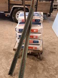 lot 366 image: Lot of (4) Metal Sign Posts