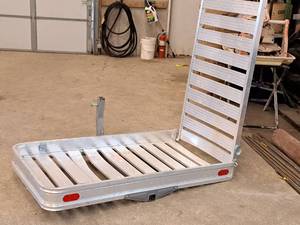 lot 8 image: Aluminum Cargo Ramp Hitch Rack