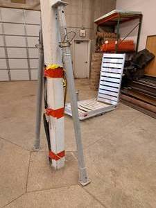 lot 36 image: Shoring Post