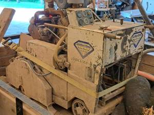 lot 5 image: Cimline Deluxe 65 65-HP Gas Concrete Saw with Extra Saw Blades