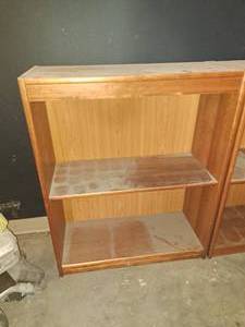 lot 400A image: Bookshelf 2-tier