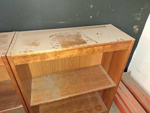 lot 400B image: Bookshelf 2-tier