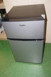 lot 44 image: Whirlpool Mini Refrigerator 3.1cu ft Stainless Steel