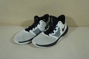 lot 112 image: Nike Air Precision II Shoes Mens Size 8.5