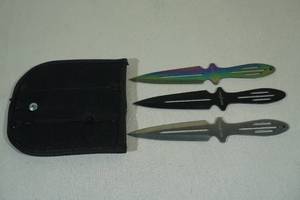 lot 135 image: 3 Perfect Point Stainless Steel Throwing Knives with Sheath