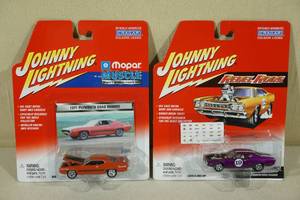 lot 225 image: 2 Johnny Lightning Die Cast Cars - Mopar MuscleRebel Rod - Road Runners