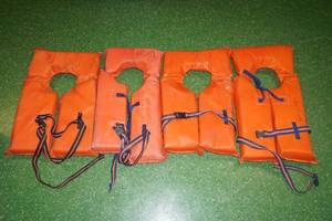 lot 240 image: 4 Adult Life Vests Orange